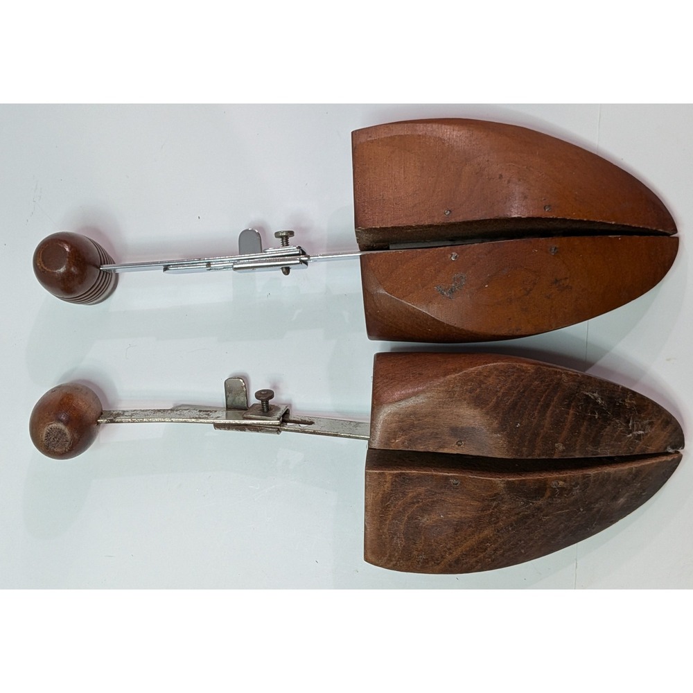 Florsheim Shoe Trees Mens OS Brown Fair Vintage Wood Metal Adjustable Pair